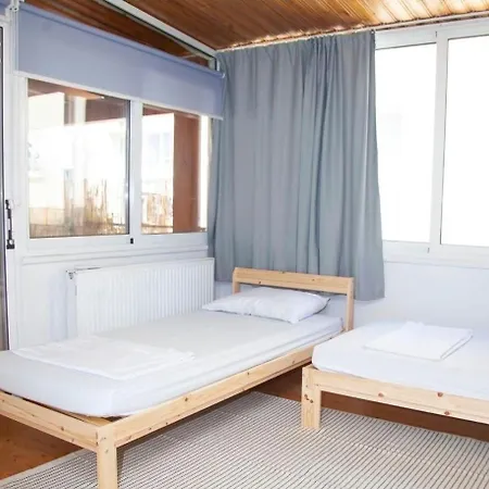 דירה 3 Bedrooms, Ground Floor, Quiet Heart Of Downtown פאפוס